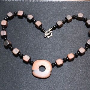 Necklace and Bracelt Set of Natural Wood.